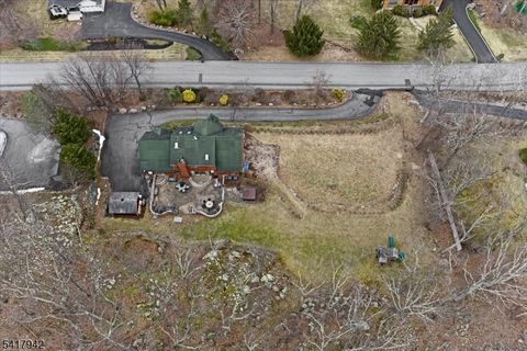 11 Joan Dr Byram Twp. NJ 07874