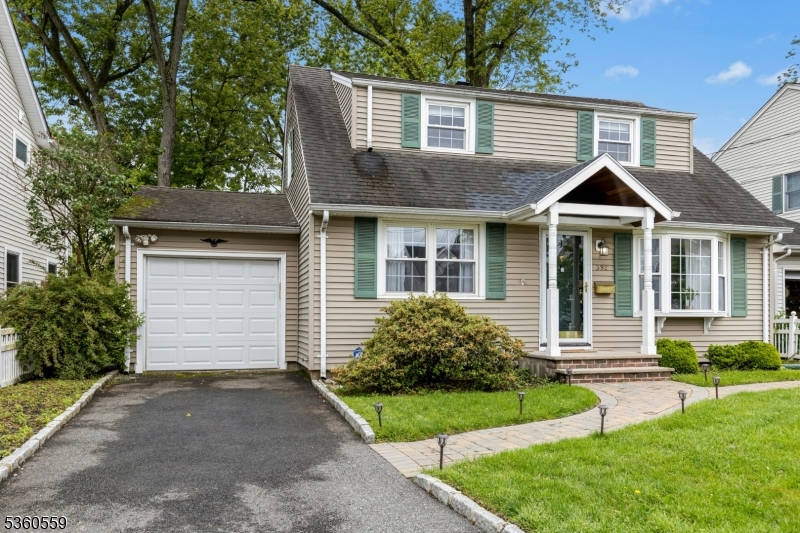 392 Park View Dr