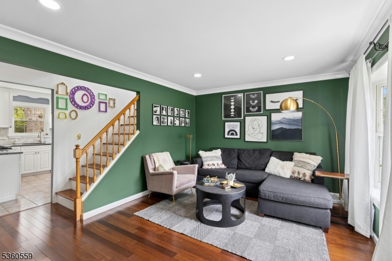 392 Park View Dr
