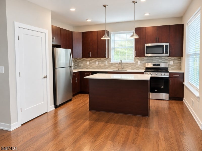 86 Sowers Dr