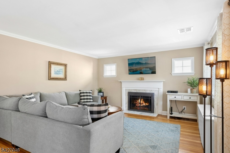 28 Janeway Place