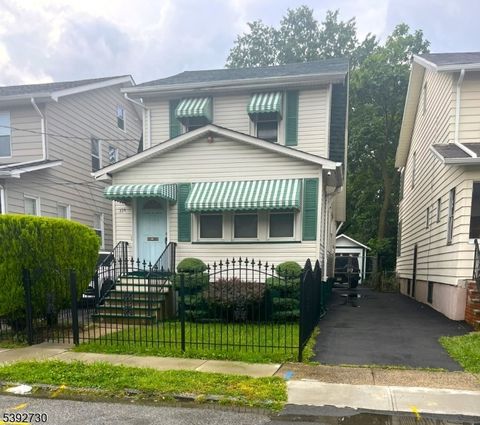 Photo of 334 Isabella Ave, Irvington, NJ 07111 (MLS # 3993771)