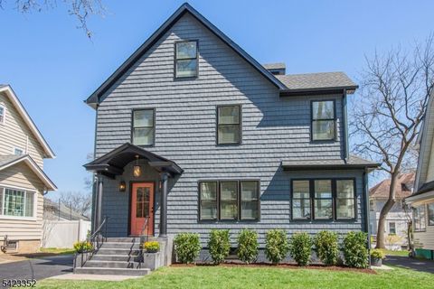 129 Essex Ave Bloomfield Twp. NJ 07003