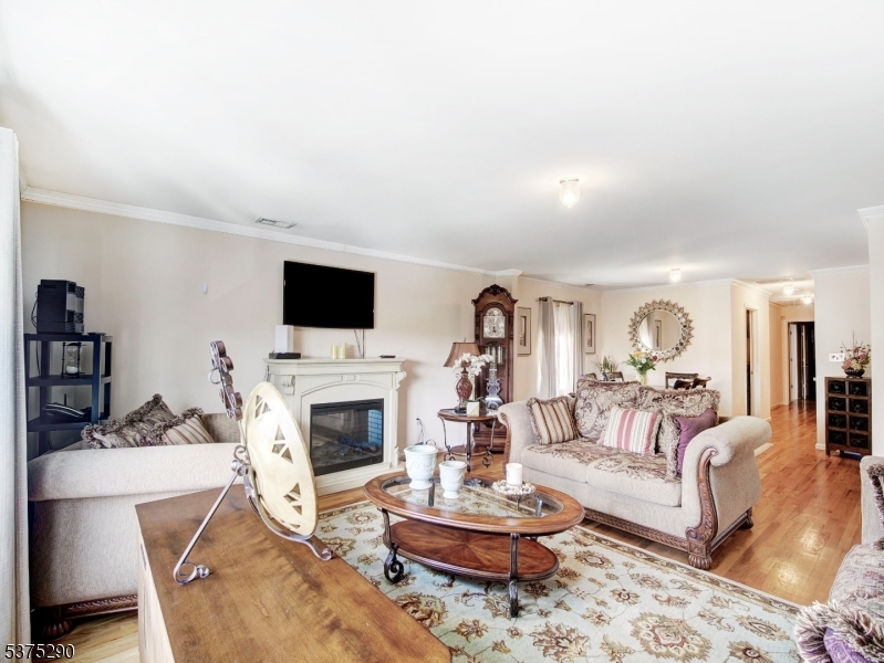 515 Irvine Turner Blvd