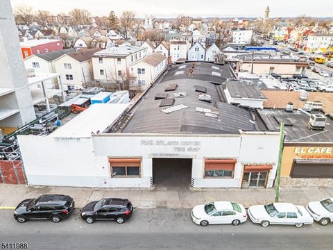 236 Park Ave Newark City NJ 07107