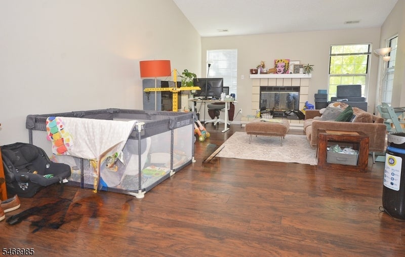 1312 Rustic Ct