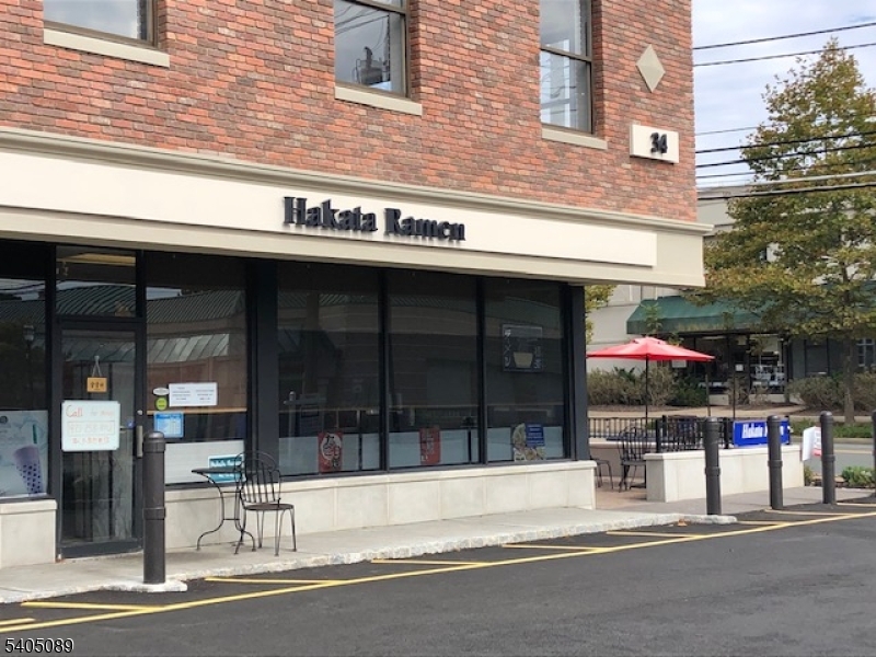 34 S Livingston Ave 1-A