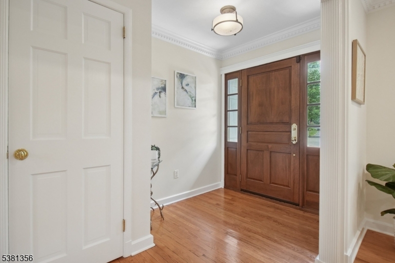 82 Browning Rd