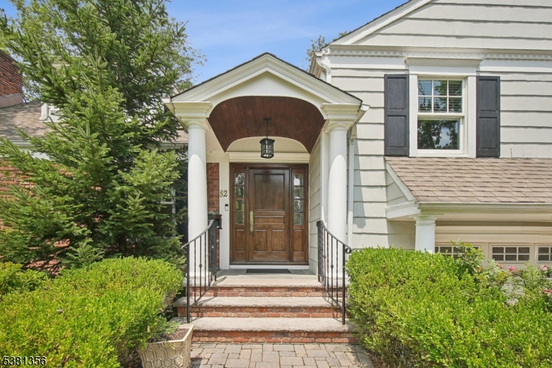 82 Browning Rd