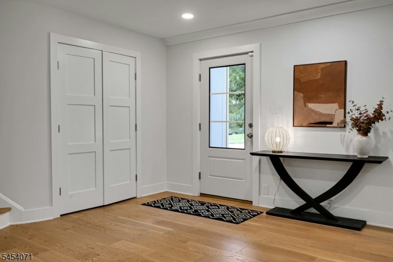 9 Crestview Ct
