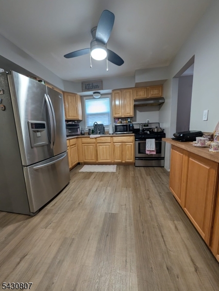 1213 Robert St