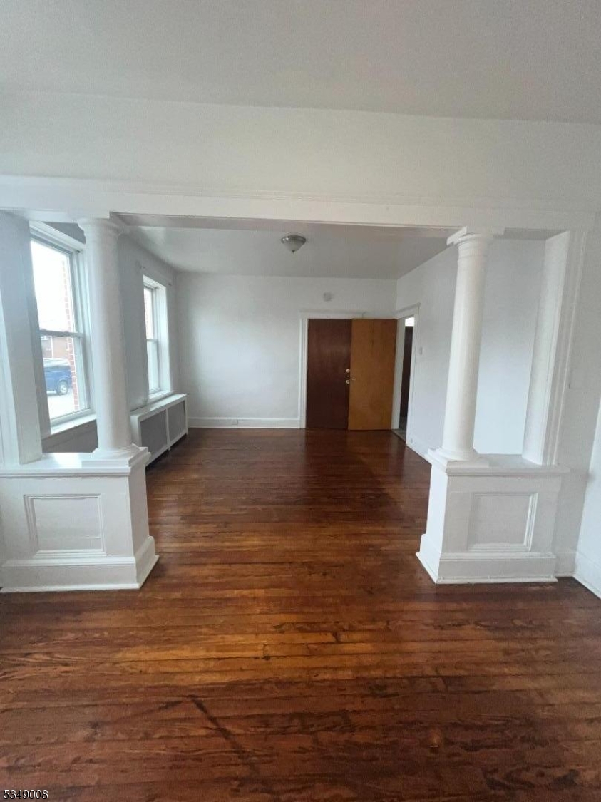 10 Mahar Ave 1