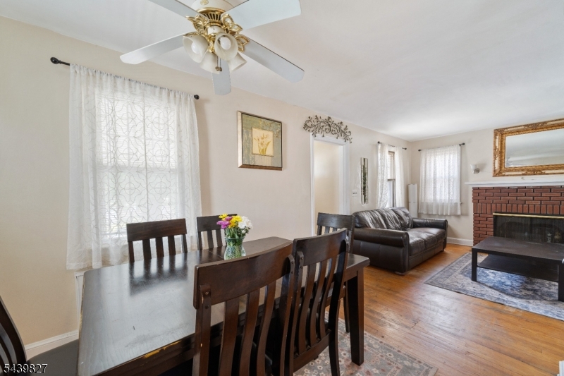 66 Merselis Ave