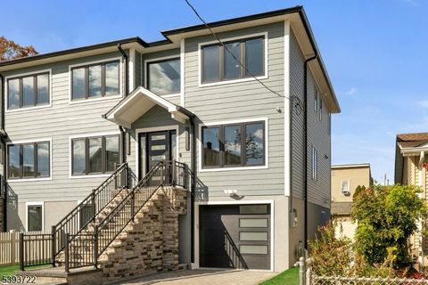 25B Pulaski Ave B Wallington Boro NJ 07057