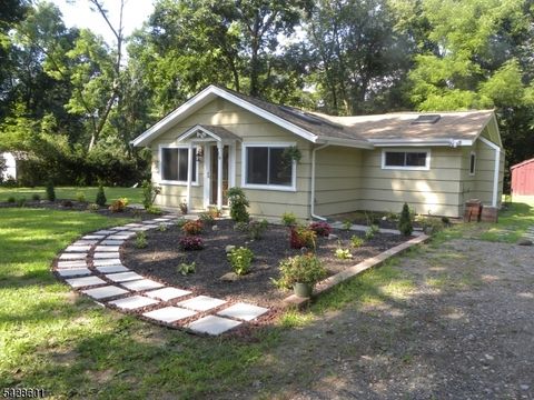 19 Crescent Rd Wayne Twp. NJ 07470