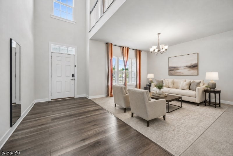 2 Vansickle Ct