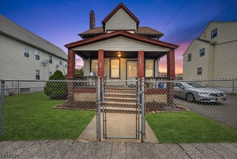 501 E 32Nd St Paterson City NJ 07504