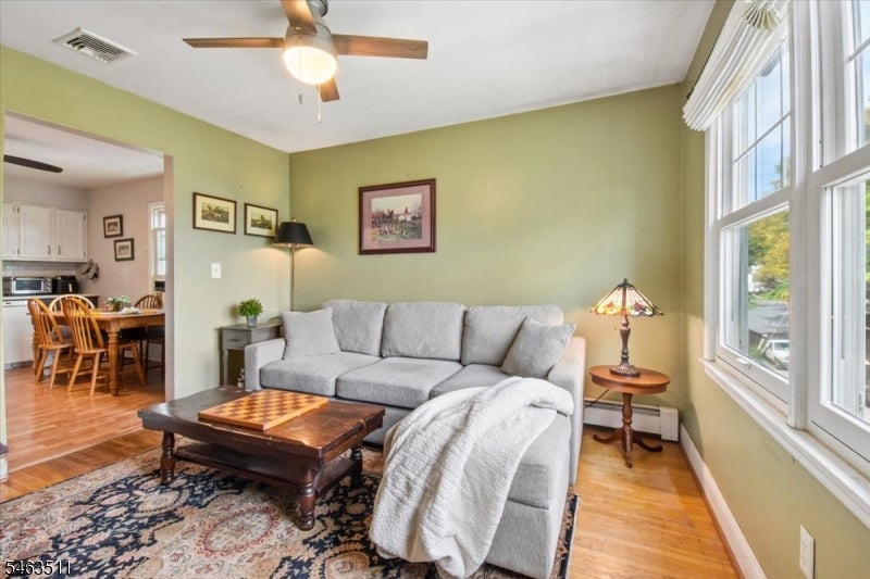 13 Edison Dr