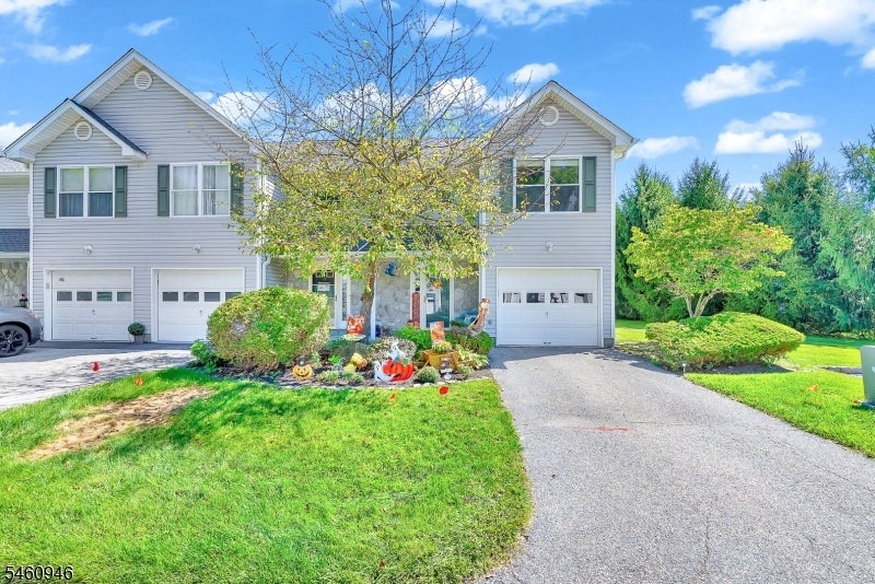 17 Beechmont Ter