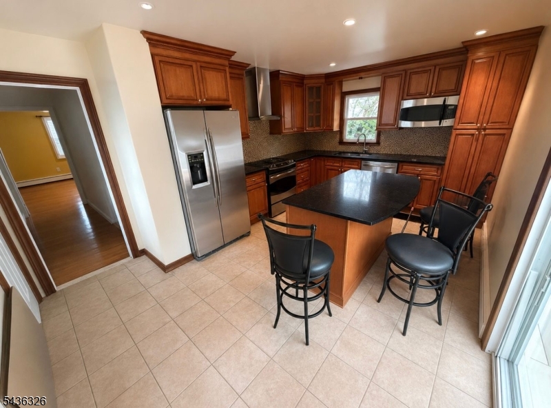 151 Chestnut St 1