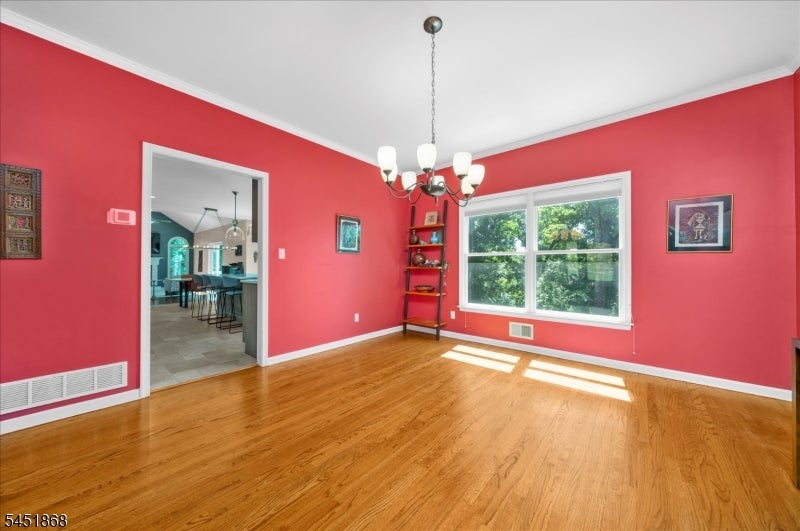 15 Austin Hill Rd