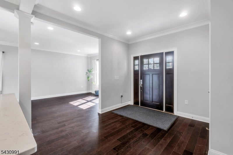 52 Clearmont Ave