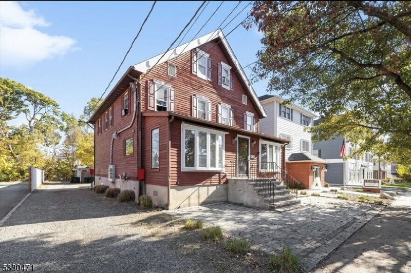 6 Elmer St