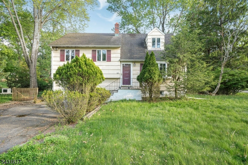 111 Deerfield Rd