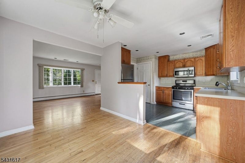 111 Deerfield Rd