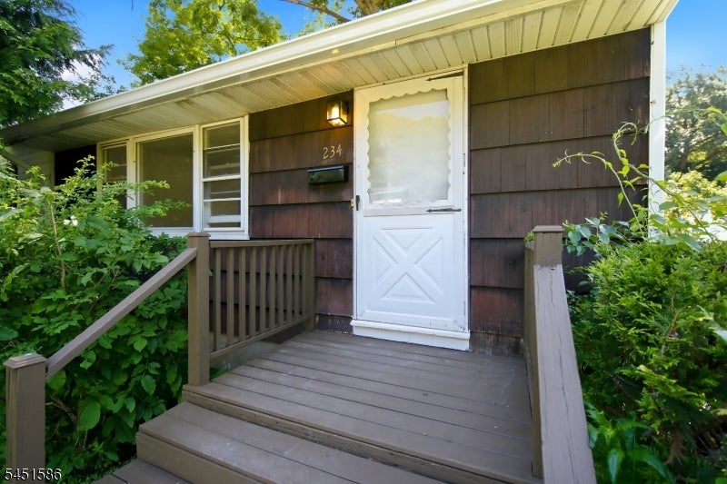 234 Prospect St
