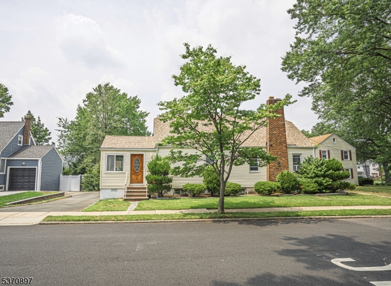 359 High St