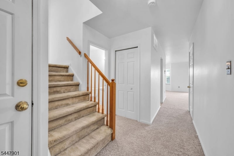 18 Pinehurst Dr