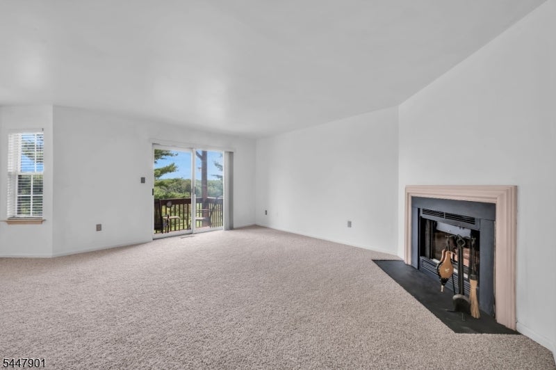 18 Pinehurst Dr