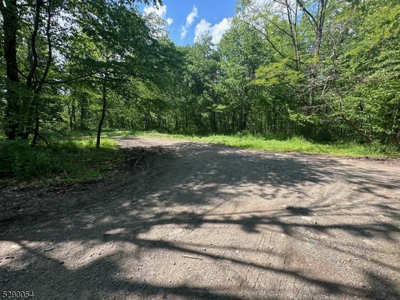 0 Gladstone Rd