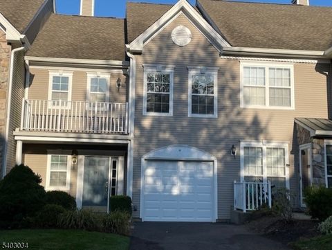 33 Dorchester Dr Bernards Twp. NJ 07920