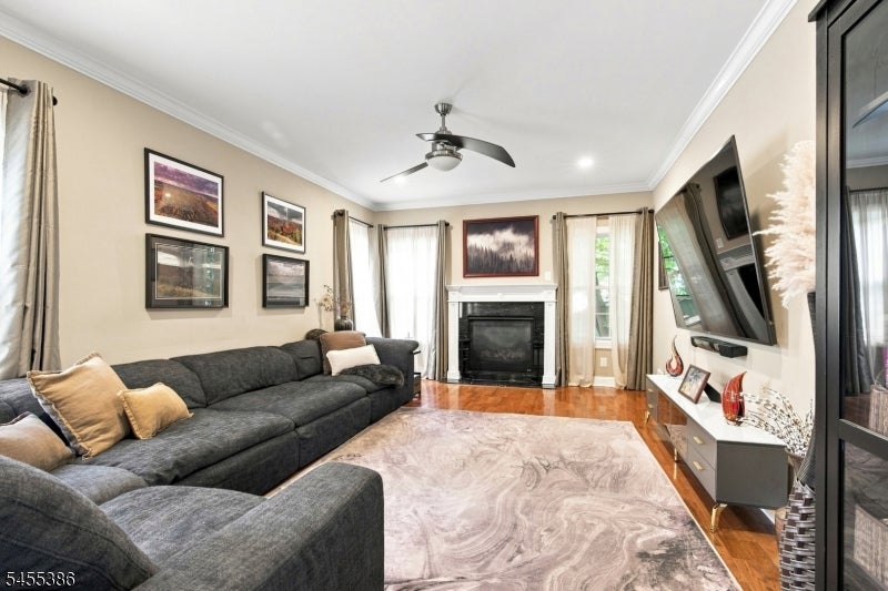 18 Kendall Rd