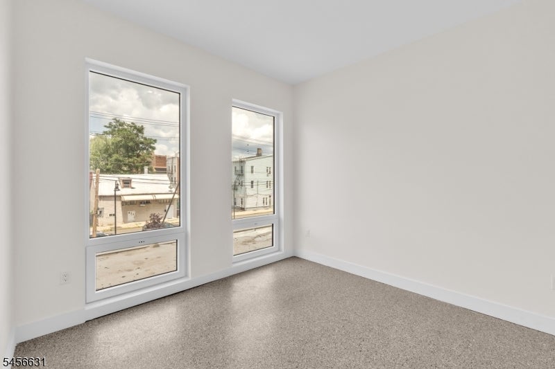 127 South Ave 201