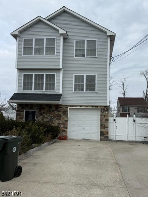 133 7Th St Hazlet Twp. NJ 07734