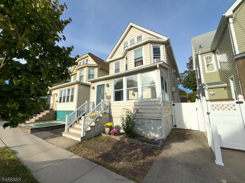 Photo for 107 Sheridan Ave