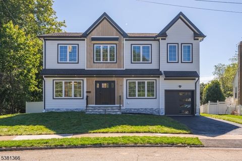10 Alan O Kell Pl Cranford Twp. NJ 07016