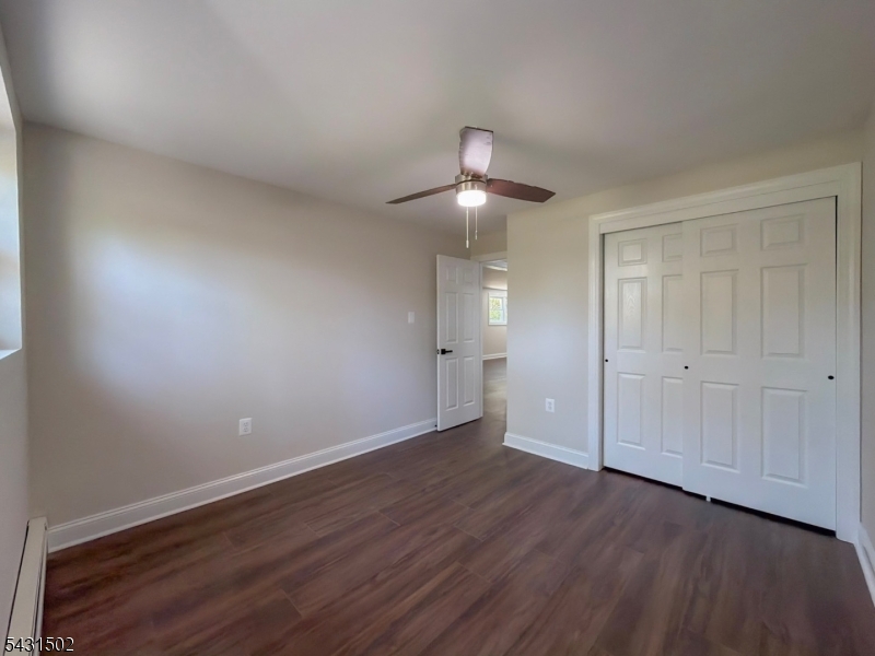 8 Woodland Dr