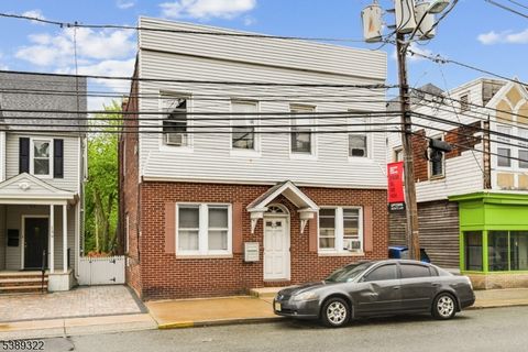 Photo of 137 Valley Rd 2L Rd #2, Montclair, NJ 07042 (MLS # 3993934)