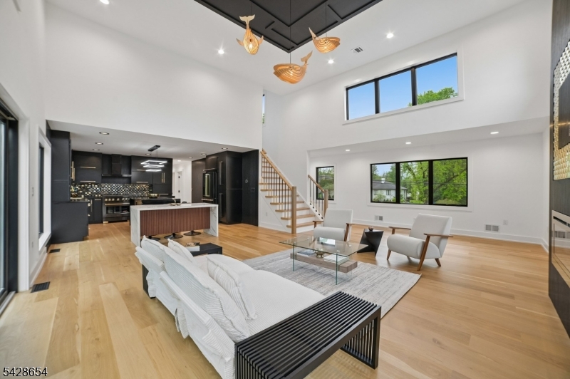 148 Great Hills Rd