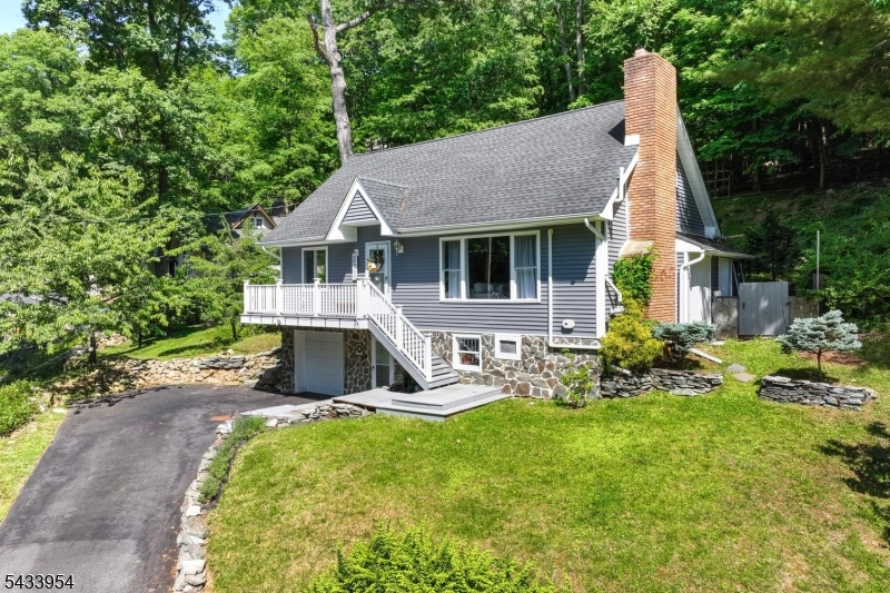 15 Glenside Trl