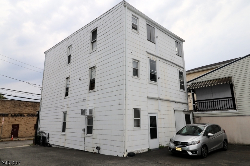 66-68 Chambers St