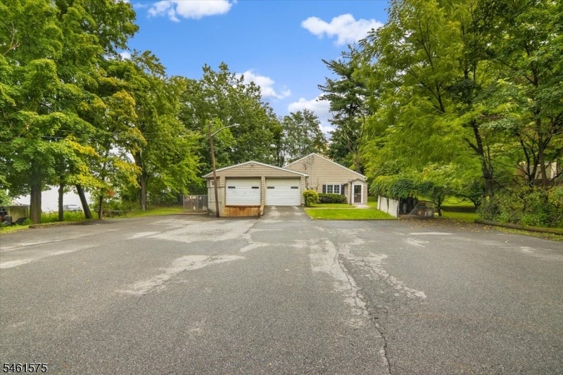 113 Harrison Ave