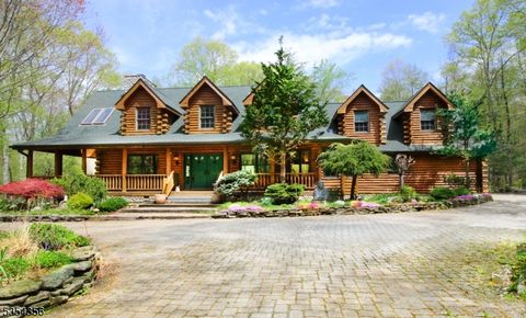 31 Kent Rd Hampton Twp. NJ 07860