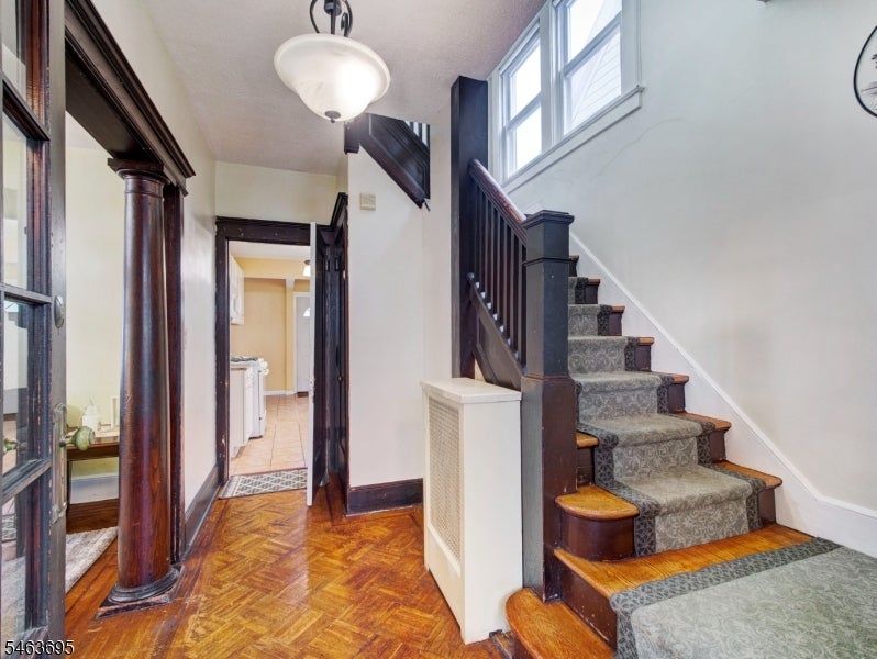93 Midland Ave