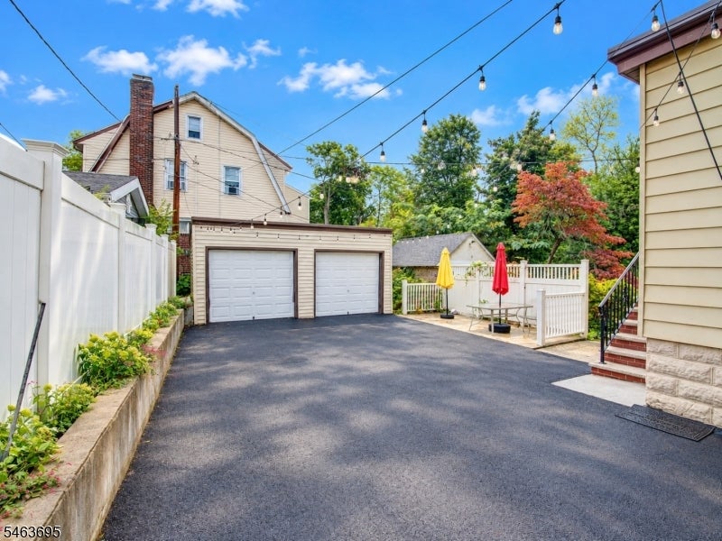 93 Midland Ave