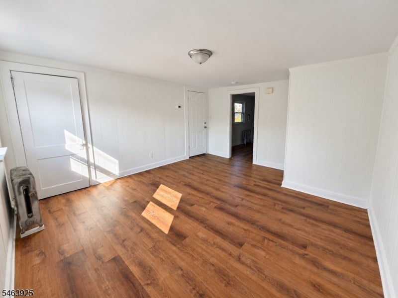 64 2nd St